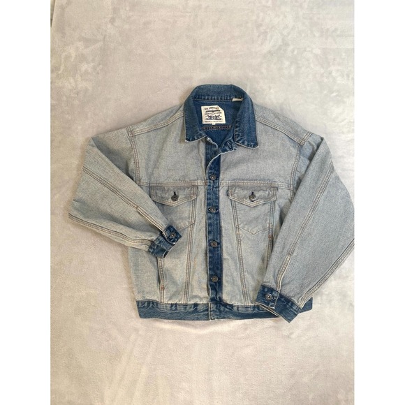 Levi's About Face Trucker Jacket Men Small Blue Logo Denim Cotton Made & Crafted - Picture 1 of 8